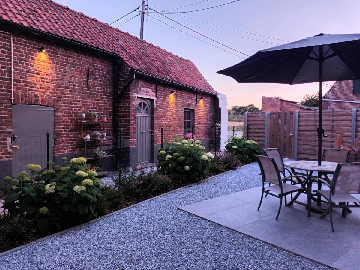 DE LANDSHOEVE vakantiewoningen en privé wellness Zwalm Exterior foto