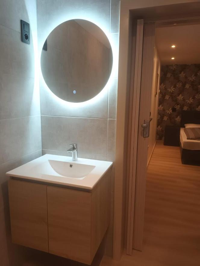 DE LANDSHOEVE vakantiewoningen en privé wellness Zwalm Exterior foto